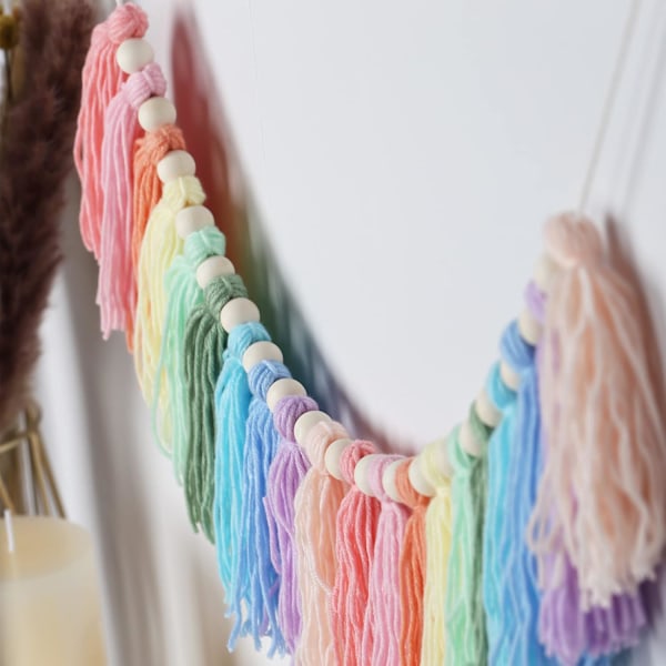 Pastellinen sateenkaari tupsu-koriste - Boho-tyyläinen tupsu-koriste puuhelmillä - Seinäkoriste opiskelijahuoneisiin, tyttöjen huoneisiin ja lastenhuoneisiin
