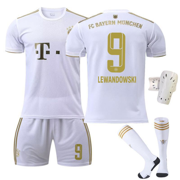 22-23 Bayern vierasvalkoinen nro 17 Mane 6 Kimmich 4 De Ligt 25 Muller 10 Sane jalkapallopaita No. 9 w/ Socks & Gear #16