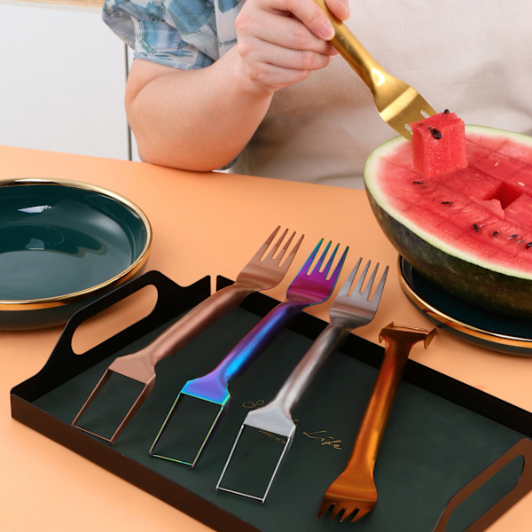 2 i 1 Snabb Vattenmelon Skärare med Gaffel Bärbar Melon Skärare för Sommarfester Rose Gold