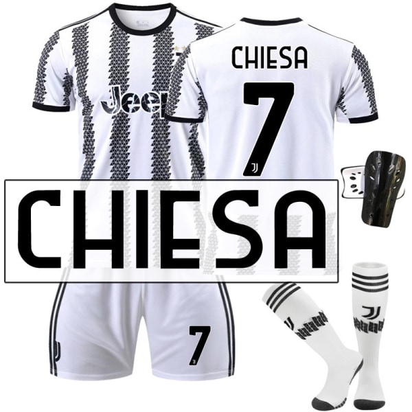 22-23 Ny version Juventus nr. 7 Hovey nr. 10 Pogba 22 Di Maria 10 Dybala fodboldtrøjesæt No. 7 Chiesa with socks + gear #22