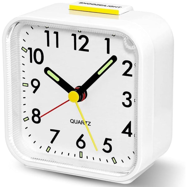 Battery Operated Bedside Alarm Clock Non Ticking Quiet Desk Clock Simple Analog Clocks Luminous For Bedroom Outdoor Office Heavy Sleepers