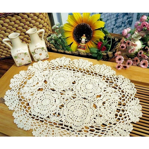 Pack of 4 White Crocheted Cotton Lace Placemats Doilies (white) white