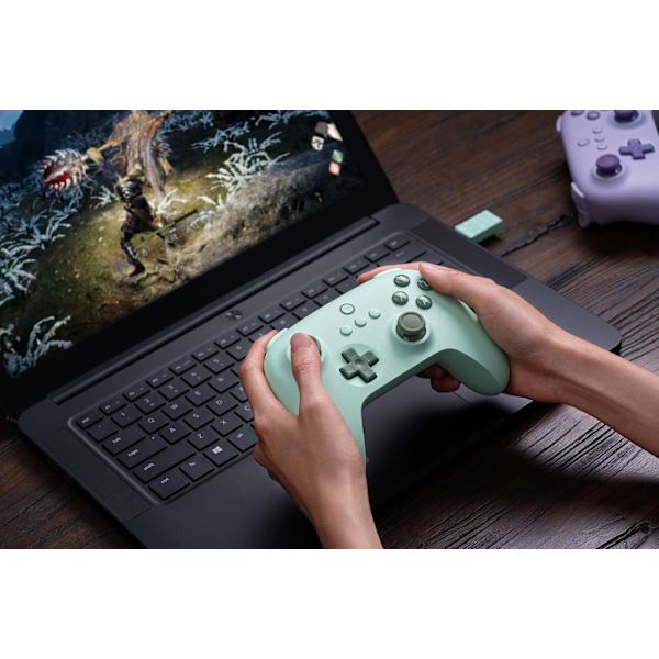 8Bitdo Ultimate C 2.4g Langaton Ohjain Windows PC:lle, Androidille, Steam Deckille & Raspberry Pi:lle (Kentänvihreä)