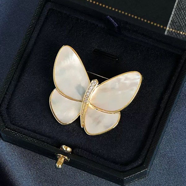Sommerfugl broche, guld