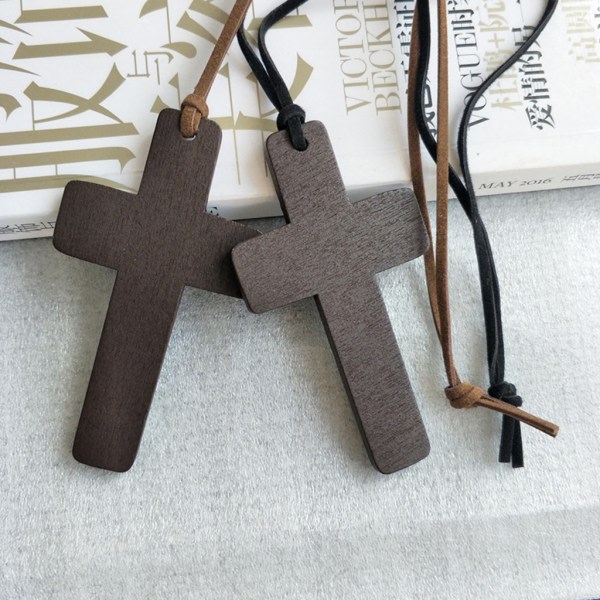 Naturligt trä korshängande halsband Handgjorda träkors Crucif