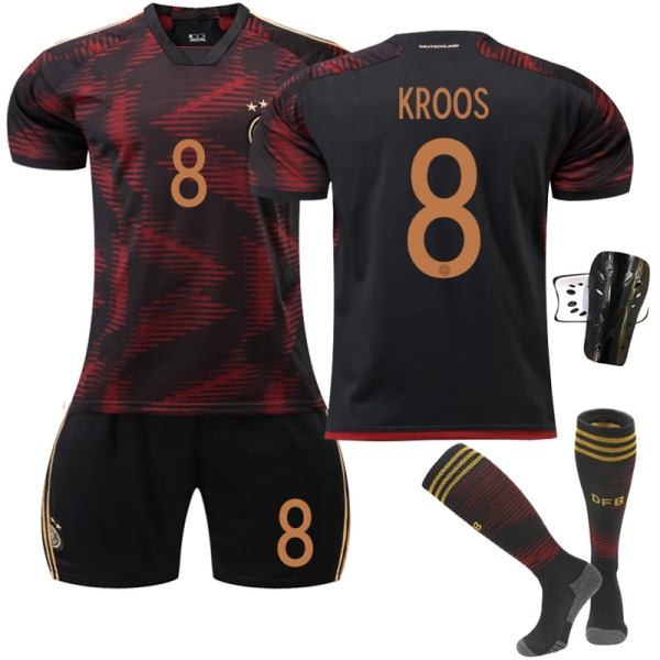 22-23 Tyskland borta svart och guld nr 11 Reus 8 Kroos 13 Muller 19 Sane fotbollsuniform kort dräkt Size 8 with socks + protective gear #18