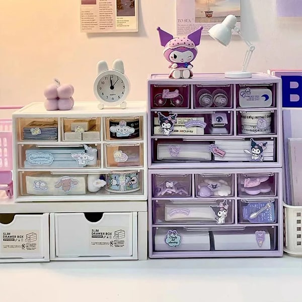 Sanrio Kuromi Kawaii Anime Tarrat Asusteet DIY Säilytyslaatikko Pochacco