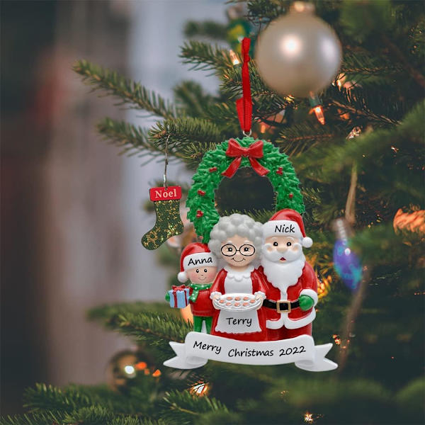 Personliga julgranspynt för en familj på 3 - Tomte och Fru Tomte