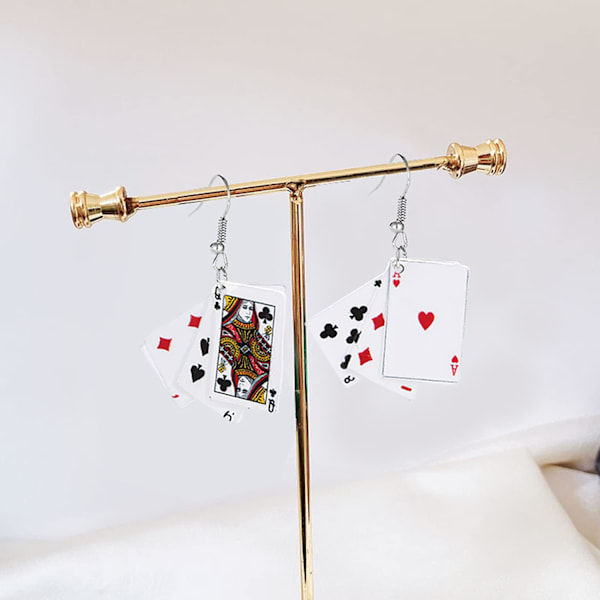 Personlighet Poker Dangle Øredobber Metall Legering Spillekort Simulere Kule Morsomme Øredobber for Kvinner Jenter