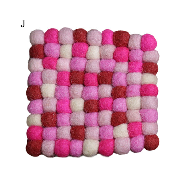Pladsemåtte Pladsemåtte Fint håndværk Behagelig berøring Fleece Anti-skid Mosaik Design Dekorativ kopmåtte til skrivebord-J unik værdi