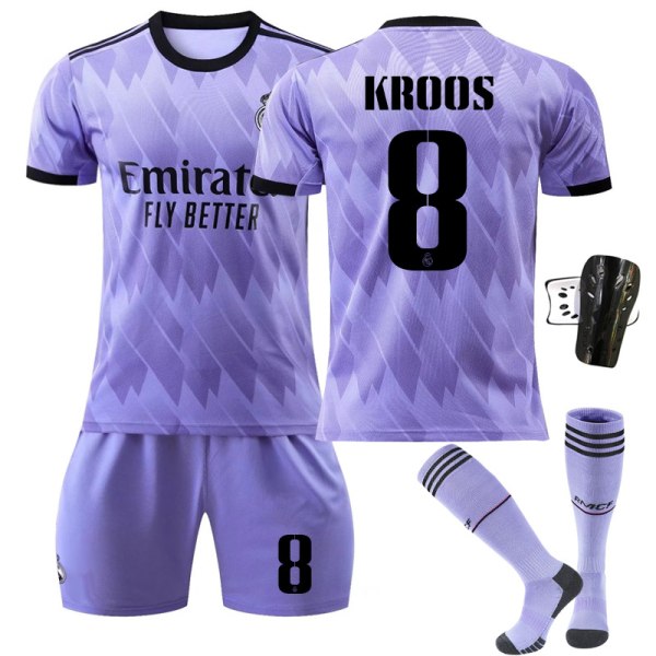 22-23 Real Madrid vieraspaita violetti nro 9 Benzema 14. kerran muistopainos 20 Vinicius 10 Modric Size 8 w/ Socks & Gear #XS