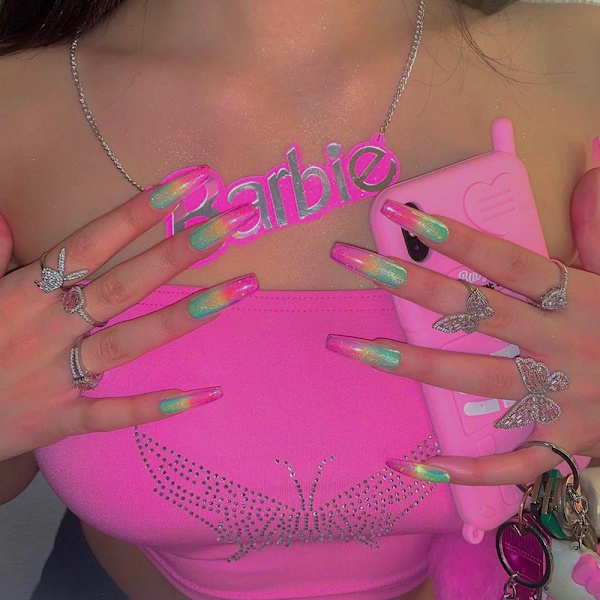 Nyckelben Brev Kedja Rosa Barbie Halsband Dam Smycken