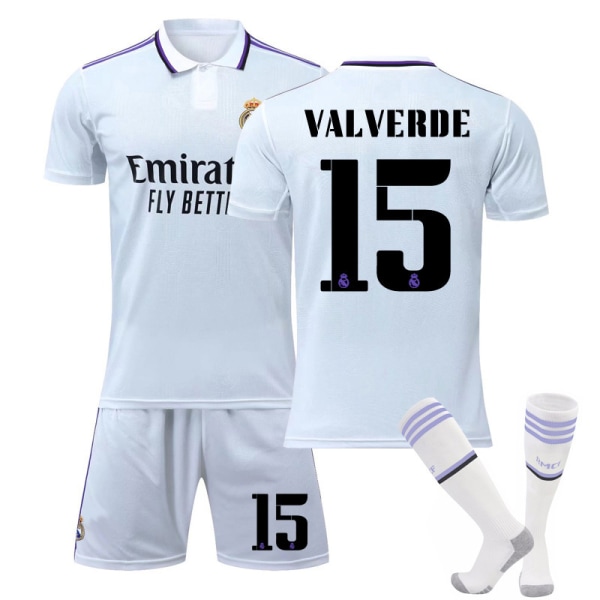 Nya 22-23 Real Madrid fotbollsdräkter herr nr 10 Modric nr 9 Benzema tröja tränings- och tävlingsdräkter för barn Size 15+socks 16 size children