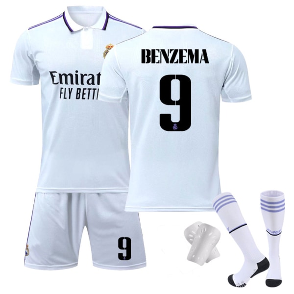 22-23 Real Madrid hemma nr 9 Benzema nr 10 Modric nr 20 Vinicius fotbollströja set 23 Real Madrid home 9 ,socks + gear 20