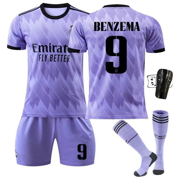 22-23 Real Madrid udebanetrøje lilla nr. 9 Benzema 14. gang jubilæumsudgave 20 Vinicius 10 Modric No. 9 with socks + protective gear #L