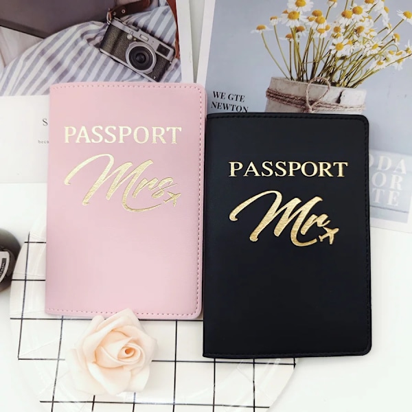 2PCS a Set Mr/Mrs Lovers Couples PU Leather Passport Cover Case Holder Travel Accessories Wallet for Women For Men