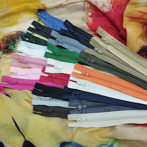 Paket med stängd nylon, dragkedja för att sy på kläder, sömnad av dragkedjor, (20cm, Vit)