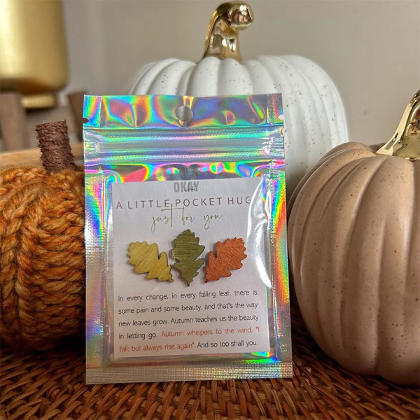 Autumn Leaves Pocket Klem Keepsake - Sjarmerende lykkegave til ham og henne, Fall Leaf Pocket Card Green X Red