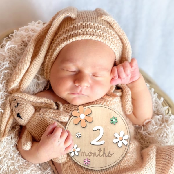 Månatliga milstolpekort för baby , Baby i trä, rekvisita för nyfödda fotografier, presenter till baby shower