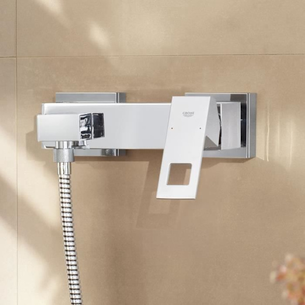 GROHE Eurocube väggmonterad duschblandare 23145000 - Krom Grå krom