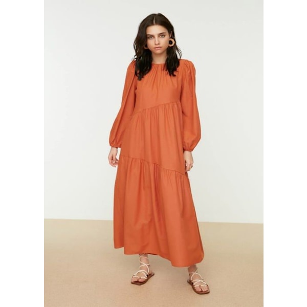 Robe Trendyol - TCTSS21EL3470 - Höghalstopp Kabelstickad Avslappnad Modest Tröja Femme Kanel 38