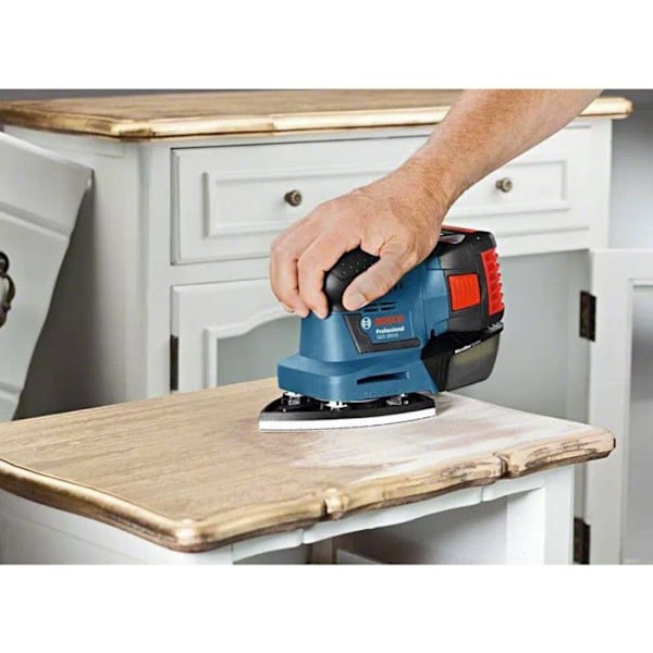 Vibrerande slipmaskin - BOSCH - GSS18 V-10 - Utan batteri, utan laddare - tillbehör - L-Boxx - 06019D0202 Blå