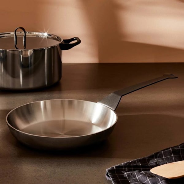 ALESSI Orionbältet Poêle lyonnaise 24 cm