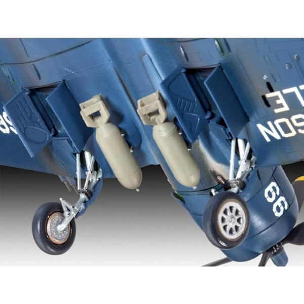 Flygplansmodell - REVELL - F4U-4 Corsair - 65 delar - Svårighetsgrad 3 - Unik färg Enfärgad