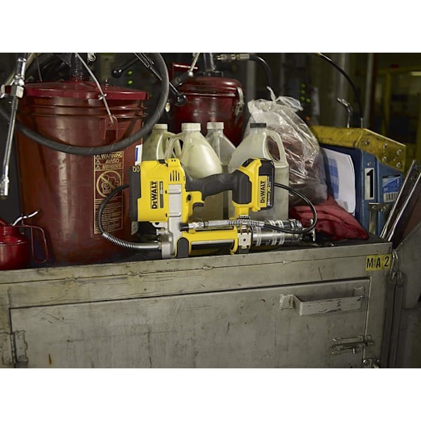 Fettpump - DeWALT - DCGG571M1 - 18V - 4Ah - 690 bar