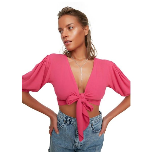 Trendyol - TBESS21BZ2093 - Detailed Viscose Blus, Fittings Crop Fuchsia Damblus Fuchsia 44