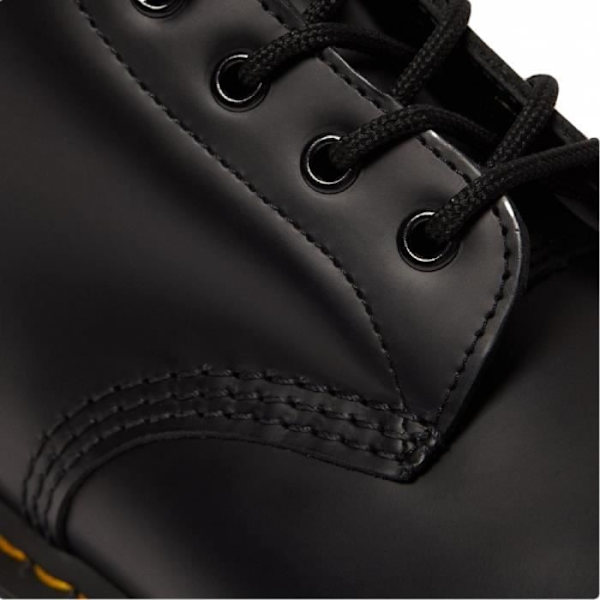 Stövlar - Dr Martens - 101 YS - Smooth Läder - Svart - Unisex - 6 ögonletar Svart 38