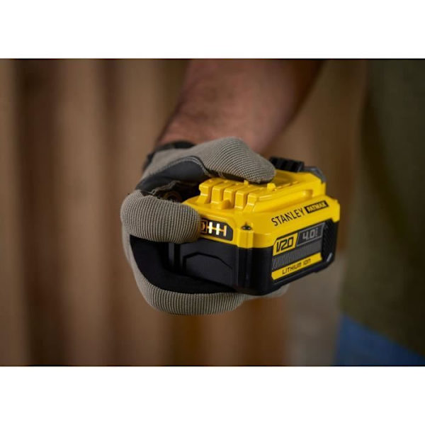 Sats med 1 18V 4Ah LITHIUM-ION-batteri och 2Ah-laddare V20-serien - STANLEY Fatmax SFMCB14M1-QW Gul