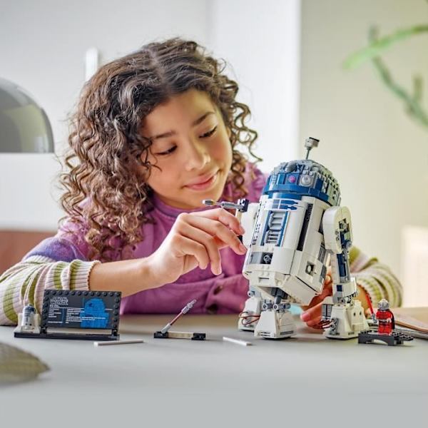 LEGO Star Wars 75379 R2-D2, byggbar droidleksak, present till barn, kamplek Vitt och grått
