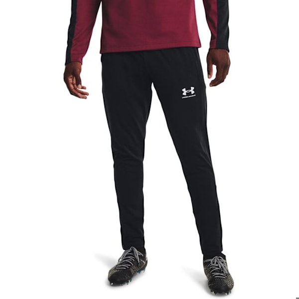 Träningsbyxor - Under Armour - Challenger - Svart - 4-vägs stretch - Optimal komfort Svart S