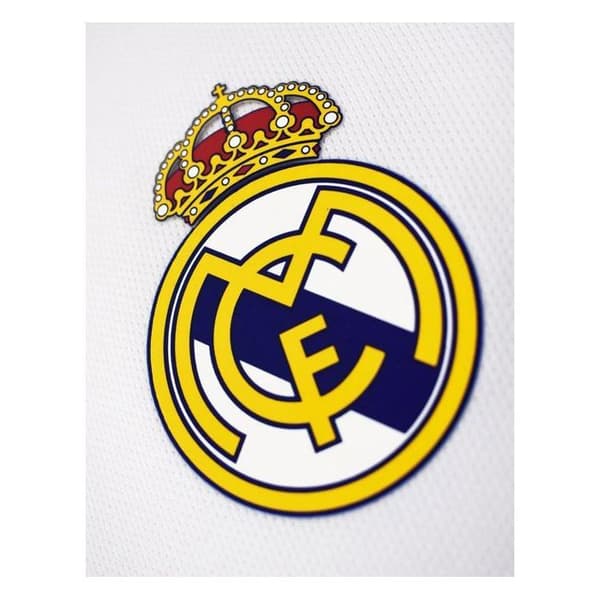 Juniorlag Real Madrid Mbappé 128 - Vit tröja och shorts Vit 128 cm