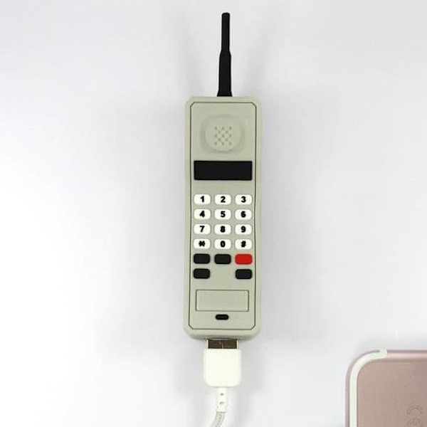 Mojiphone Externt batteri 2600 mAh Multifärg