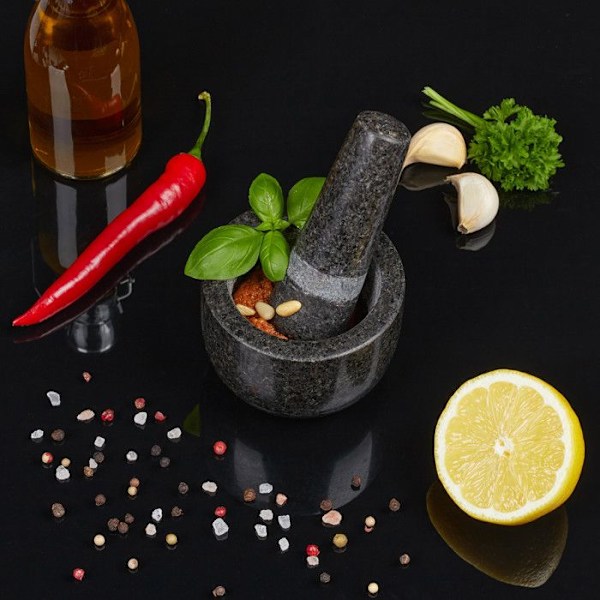Relaxdays Mortel i granit med stöt, robust, för kryddor, örter, mortel i polerad sten, d. 8,5 cm, 400 ml, grå antracit