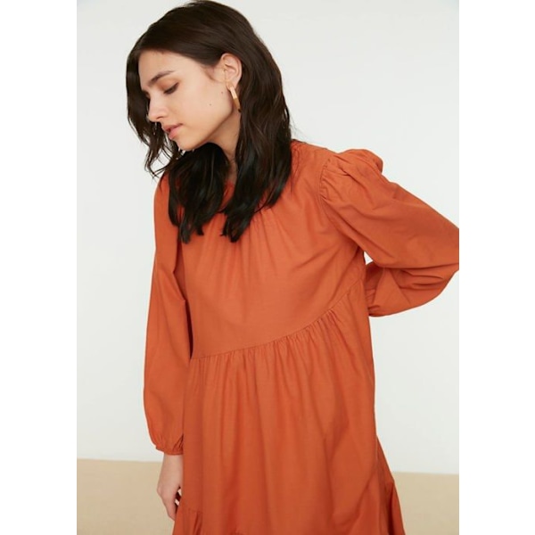 Robe Trendyol - TCTSS21EL3470 - Höghalstopp Kabelstickad Avslappnad Modest Tröja Femme Kanel 38