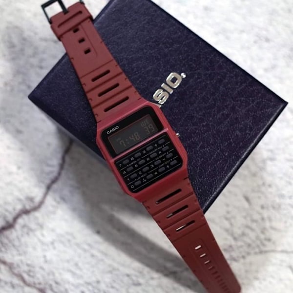 CASIO Klocka CA-53WF-4BEF Röd