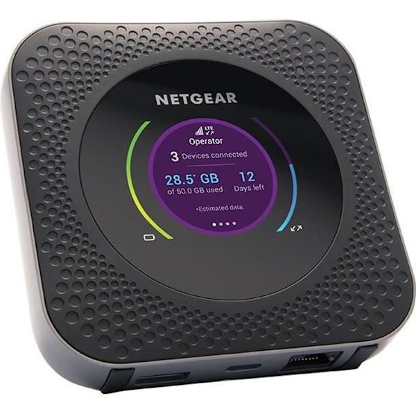 NETGEAR - Nighthawk WiFi 4G mobil router MR1100-100EUS Svart