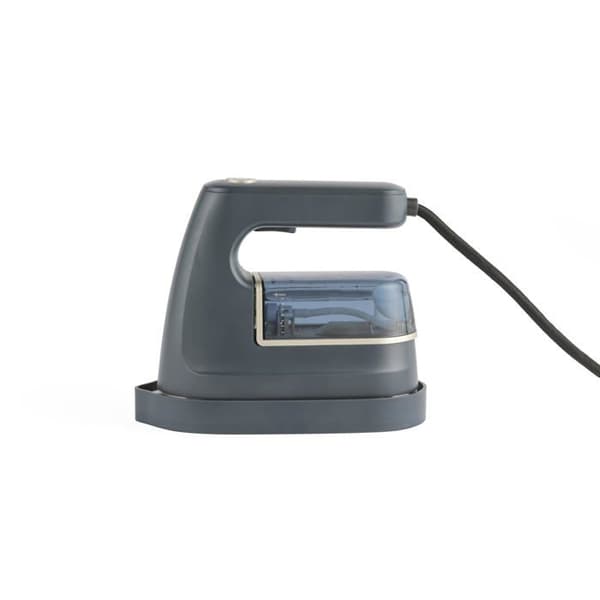 Strykjärn - BELDRAY - Modell Beldray 2 i 1 - Behållare 100 ml - Keramisk sula - 1200W