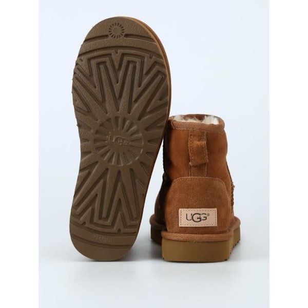 UGG Classic Mini II kastanjestövlar för kvinnor kastanj 38