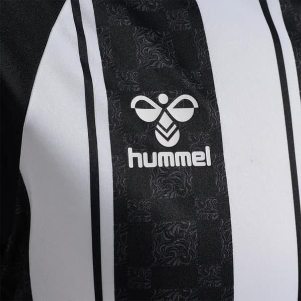 Barntröja Hummel Match - svart/vit svart vit 8 år