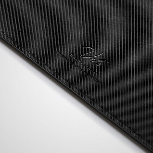 Spigen - Musmatta (LD301) - Vattentät veganläder - Brun