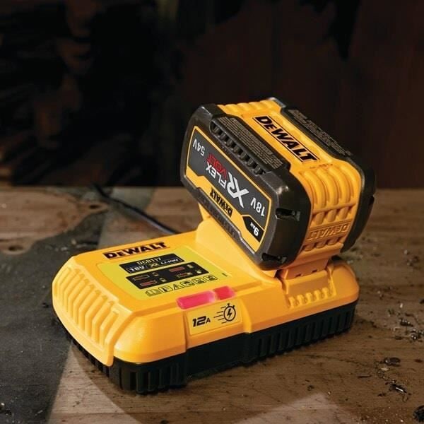 Laddare - DEWALT - DCB117 - XR 12A snabbladdare - 18V batteri