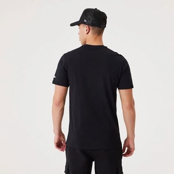New Era Essentials T-shirt Svart S