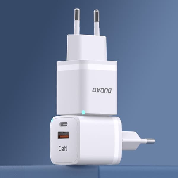 Väggladdare GaN 33W PPS USB-C USB-A vit