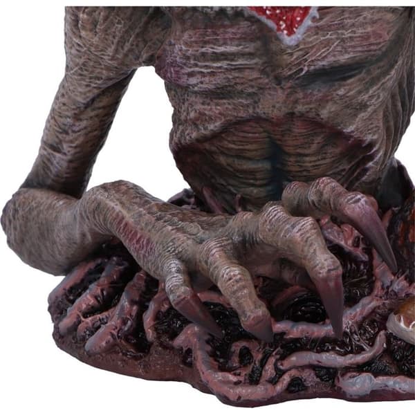 Statuett Nemesis Nu Stranger Things Demogorgon brun/röd