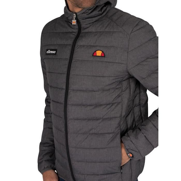 Vadderad jacka - Ellesse - Lombardy - Grå - Huva - Dragkedjefickor - Broderad patch Grå jag