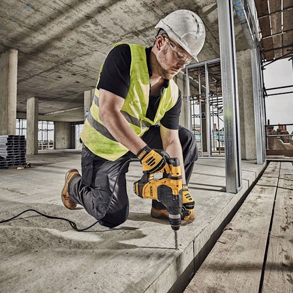 DEWALT 950W 3,5J SDS-Plus Mejselborr - 30 mm - TSTAK D25333K-QS Box Gul